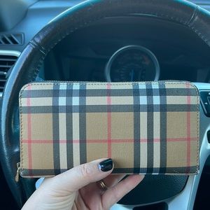 Burberry wallet